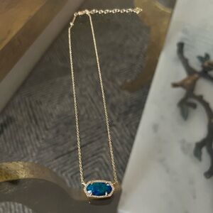 Kendra Scott necklace like new condition